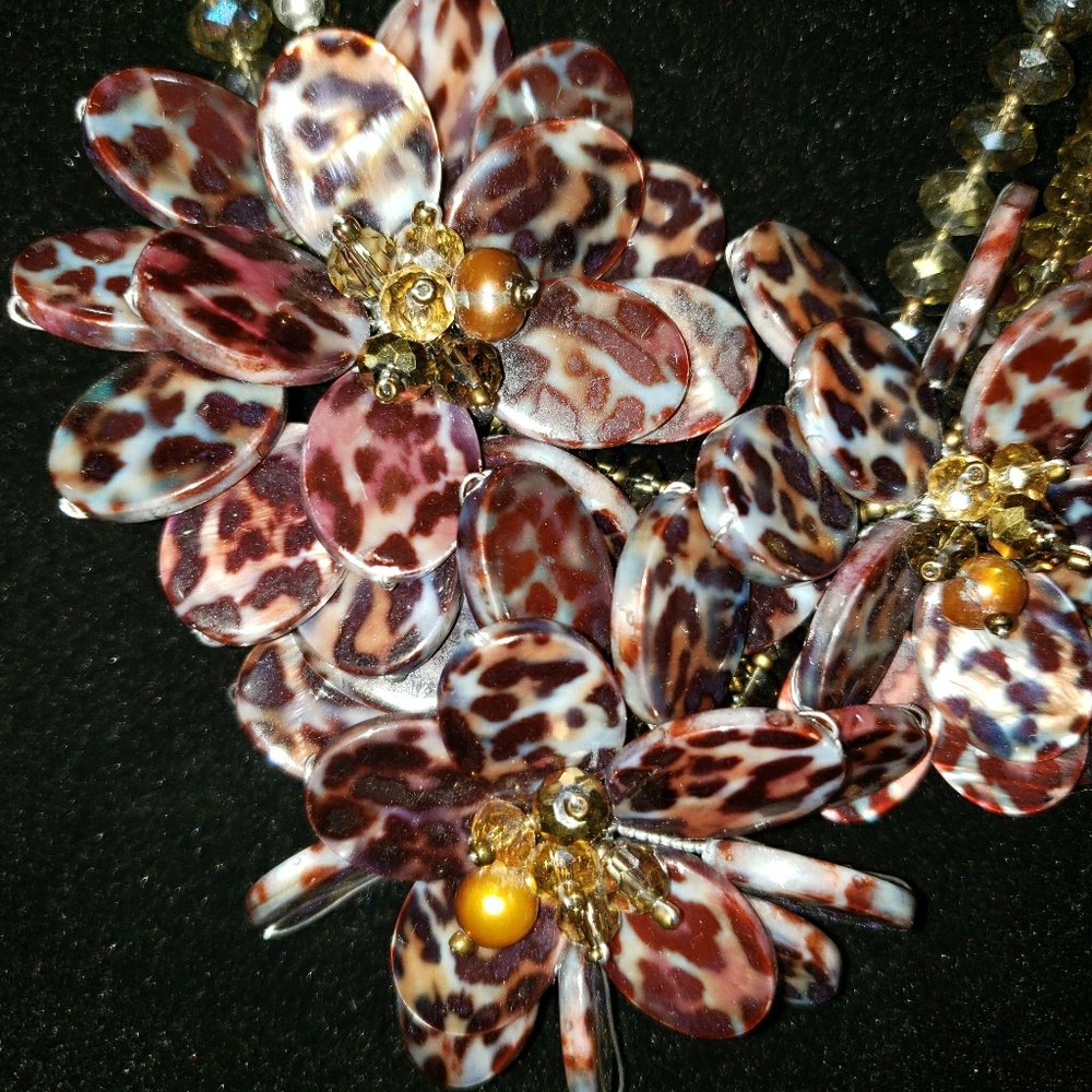 Nakamol Tiger Flower Necklace